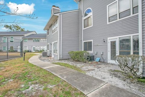Condo in Orlando, Florida, 1 bedroom № 2115056 - photo 22