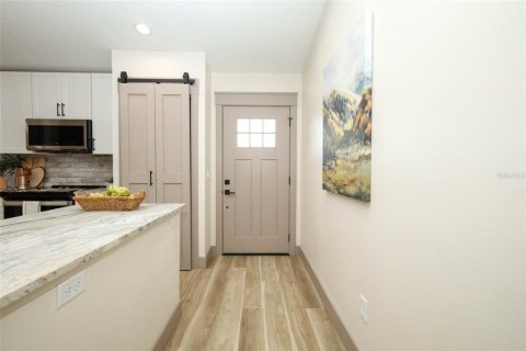 Villa ou maison à vendre à Deltona, Floride: 3 chambres, 105.17 m2 № 2291395 - photo 3