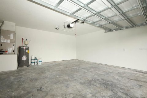 Villa ou maison à vendre à Deltona, Floride: 3 chambres, 105.17 m2 № 2291395 - photo 29