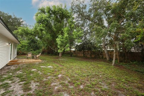 Villa ou maison à vendre à Deltona, Floride: 3 chambres, 105.17 m2 № 2291395 - photo 25