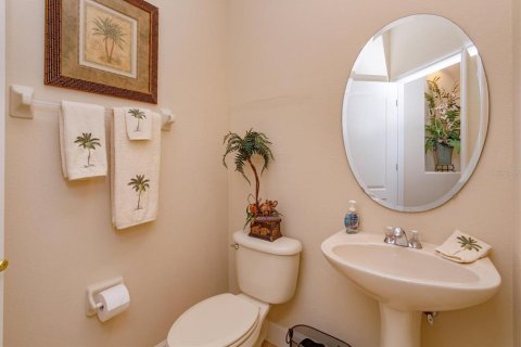 House in Sanford, Florida 4 bedrooms, 319.58 sq.m. № 2396318 - photo 17