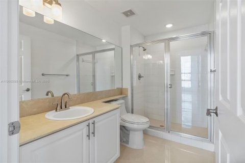 Condominio en venta en Miami, Florida, 2 dormitorios, 128.21 m2 № 1951947 - foto 10