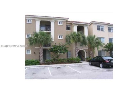 Купить кондоминиум в Мирамар, Флорида 1 спальня, 74.32м2, № 2003489 - фото 3