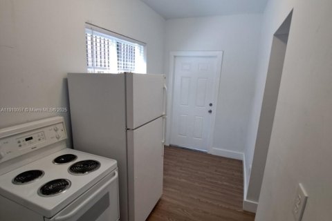Appartement à louer à Miami, Floride: 1 chambre, 37.16 m2 № 1966370 - photo 3