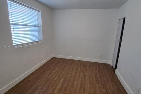 Appartement à louer à Miami, Floride: 1 chambre, 37.16 m2 № 1966370 - photo 5