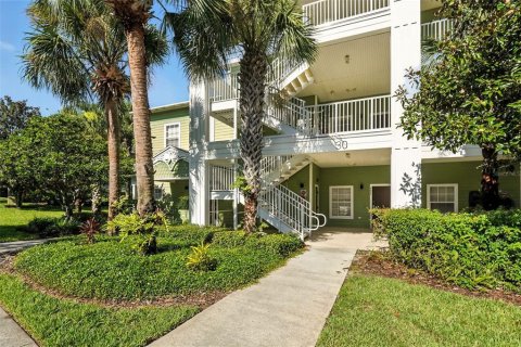 Condominio en venta en Davenport, Florida, 3 dormitorios, 153.75 m2 № 1852698 - foto 1