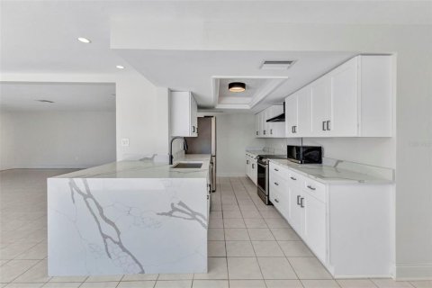 Casa en venta en Punta Gorda, Florida, 3 dormitorios, 185.25 m2 № 1870624 - foto 13