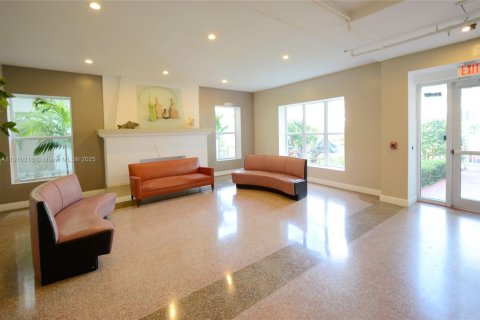 Купить кондоминиум в Майами-Бич, Флорида 2 спальни, 63.17м2, № 2013160 - фото 9