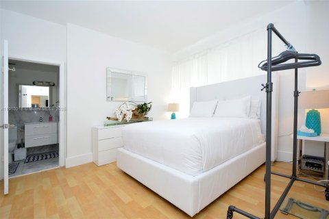 Купить кондоминиум в Майами-Бич, Флорида 2 спальни, 63.17м2, № 2013160 - фото 2