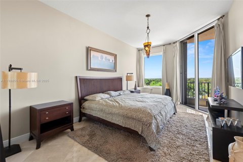 Condo in Coral Gables, Florida, 3 bedrooms  № 1865092 - photo 27