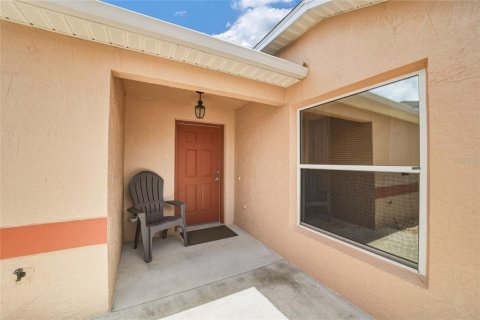 House in The Villages, Florida 2 bedrooms, 105.17 sq.m. № 2209461 - photo 4