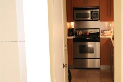 Copropriété à louer à Bay Harbor Islands, Floride: 1 chambre, 90.58 m2 № 1931717 - photo 10