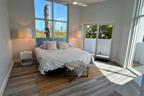 Condo in Nokomis, Florida, 1 bedroom  № 1869547 - photo 14