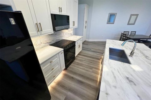 Condo in Nokomis, Florida, 1 bedroom  № 1869547 - photo 21