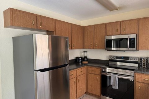 Apartamento en alquiler en Silver Springs Shores, Florida, 2 dormitorios, 84.91 m2 № 1852501 - foto 11