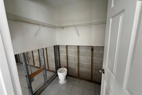Купить кондоминиум в Индиан-Рокс-Бич, Флорида 5 комнат, 55.56м2, № 1374146 - фото 25
