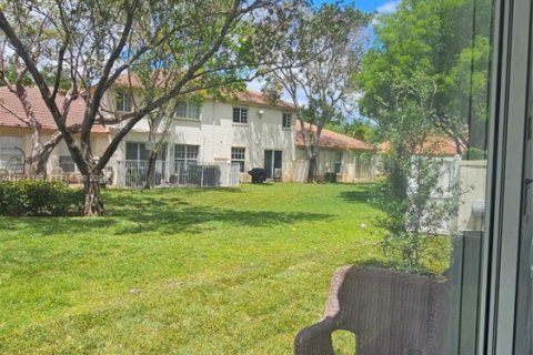 Casa en alquiler en Pembroke Pines, Florida, 3 dormitorios, 125.23 m2 № 2036208 - foto 13