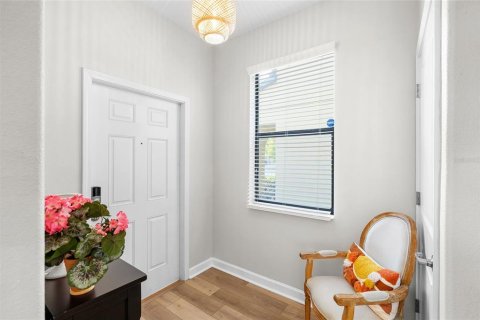House in Wesley Chapel, Florida 4 bedrooms, 187.94 sq.m. № 1648775 - photo 3