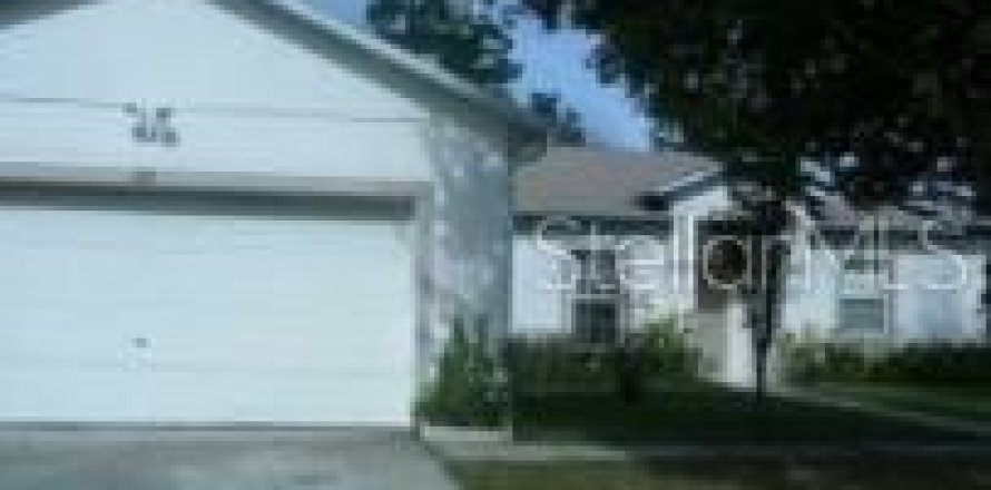 Casa en Kissimmee, Florida 3 dormitorios, 136.94 m2 № 1850927