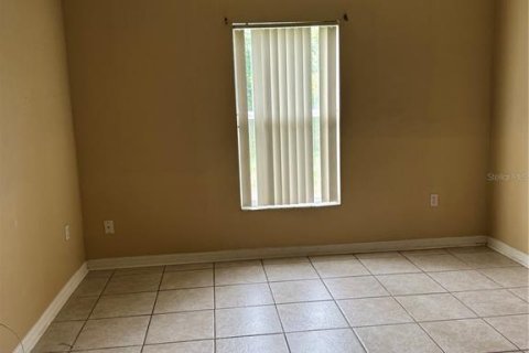 Casa en alquiler en Kissimmee, Florida, 3 dormitorios, 136.94 m2 № 1850927 - foto 5
