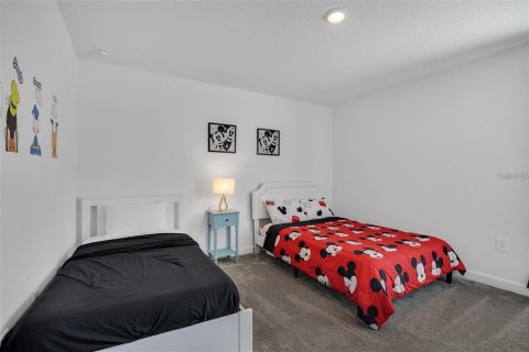House in Davenport, Florida 9 bedrooms, 405.98 sq.m. № 2121650 - photo 28