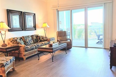 Condo in Palm Coast, Florida, 3 bedrooms  № 1144524 - photo 16