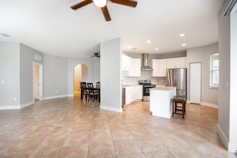 Villa ou maison à vendre à Port St. Lucie, Floride: 3 chambres, 133.69 m2 № 2146217 - photo 12