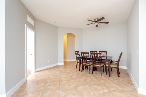 Villa ou maison à vendre à Port St. Lucie, Floride: 3 chambres, 133.69 m2 № 2146217 - photo 15