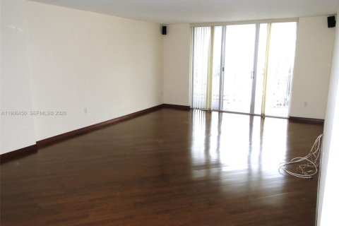 Снять в аренду кондоминиум в Авентура, Флорида 1 спальня, 99.03м2, № 2146412 - фото 4