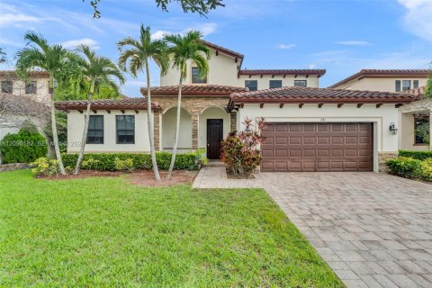 Villa ou maison à louer à Homestead, Floride: 4 chambres, 280.75 m2 № 2386970 - photo 3