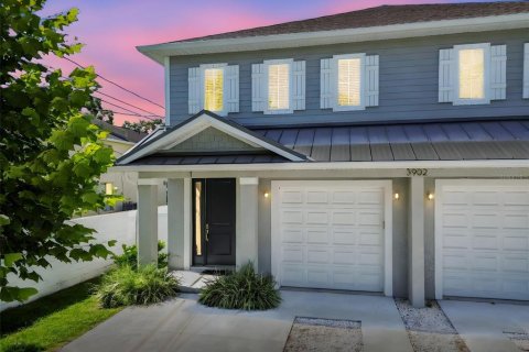 Adosado en alquiler en Tampa, Florida, 3 dormitorios, 170.75 m2 № 1884544 - foto 2