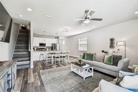 Adosado en alquiler en Tampa, Florida, 3 dormitorios, 170.75 m2 № 1884544 - foto 23