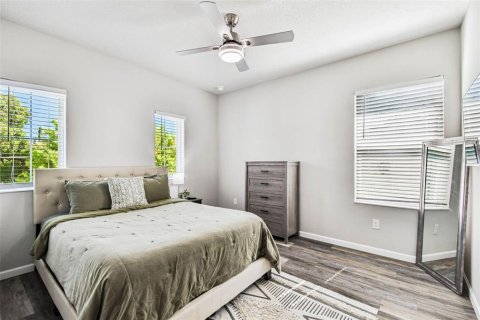Adosado en alquiler en Tampa, Florida, 3 dormitorios, 170.75 m2 № 1884544 - foto 28