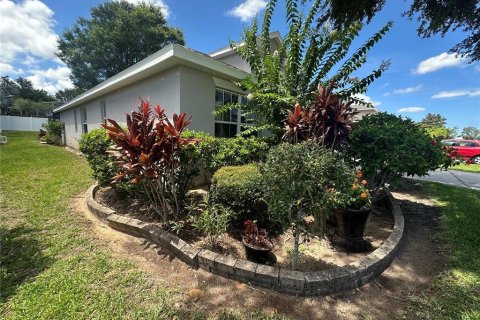 House in Clermont, Florida 4 bedrooms, 155.43 sq.m. № 1788950 - photo 25