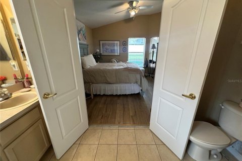 House in Clermont, Florida 4 bedrooms, 155.43 sq.m. № 1788950 - photo 28