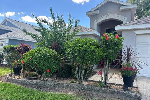 House in Clermont, Florida 4 bedrooms, 155.43 sq.m. № 1788950 - photo 2
