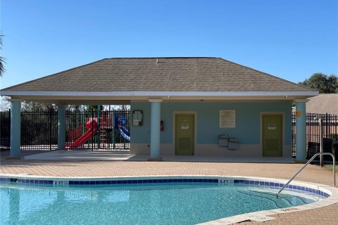 House in Clermont, Florida 4 bedrooms, 155.43 sq.m. № 1788950 - photo 23