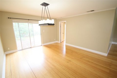 Villa ou maison à louer à Orlando, Floride: 3 chambres, 144.37 m2 № 1911220 - photo 10
