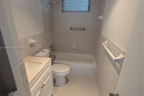 Condo à Aventura, Floride, 1 chambre  № 2017339