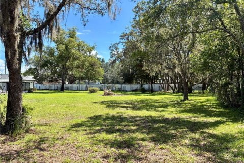 House in Spring Hill, Florida 3 bedrooms, 108.14 sq.m. № 2296415 - photo 26
