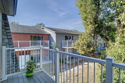 Condo in Winter Park, Florida, 1 bedroom  № 1953595 - photo 21