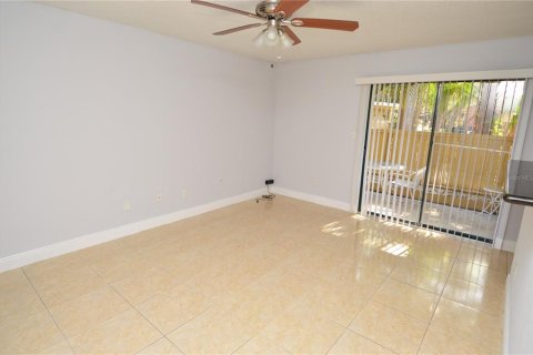 Copropriété à louer à Tampa, Floride: 1 chambre, 76.37 m2 № 2391737 - photo 21