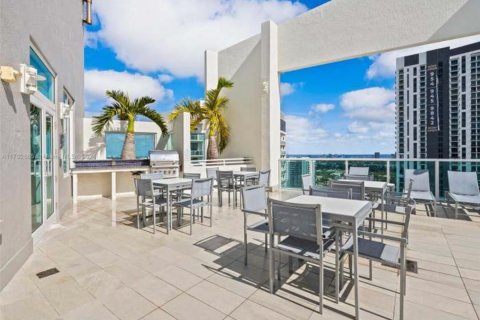 Copropriété à louer à Fort Lauderdale, Floride: 2 chambres, 120.49 m2 № 2176778 - photo 12