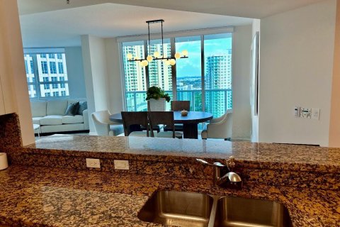 Copropriété à louer à Fort Lauderdale, Floride: 2 chambres, 120.49 m2 № 2176778 - photo 5