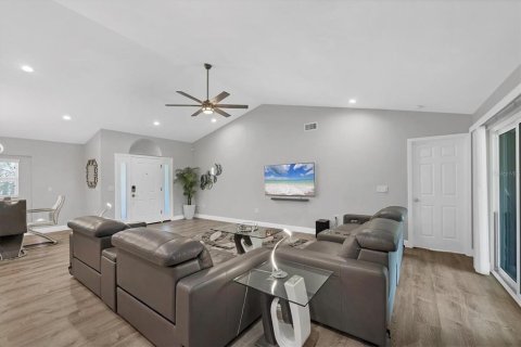 Villa ou maison à vendre à Sarasota, Floride: 4 chambres, 193.33 m2 № 1898621 - photo 8