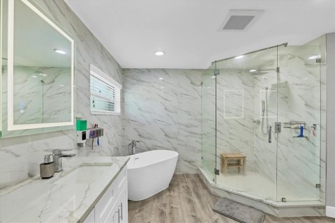 Villa ou maison à vendre à Sarasota, Floride: 4 chambres, 193.33 m2 № 1898621 - photo 5