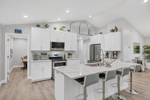 Villa ou maison à vendre à Sarasota, Floride: 4 chambres, 193.33 m2 № 1898621 - photo 3