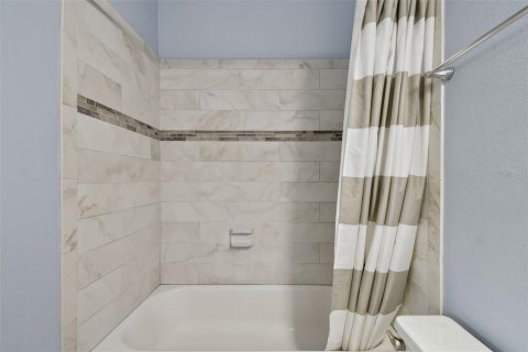 Adosado en venta en Tampa, Florida, 2 dormitorios, 110 m2 № 1853334 - foto 28