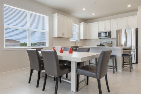 Casa en venta en Winter Garden, Florida, 2 dormitorios, 146.23 m2 № 1773936 - foto 5