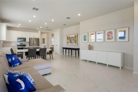 Casa en venta en Winter Garden, Florida, 2 dormitorios, 146.23 m2 № 1773936 - foto 3